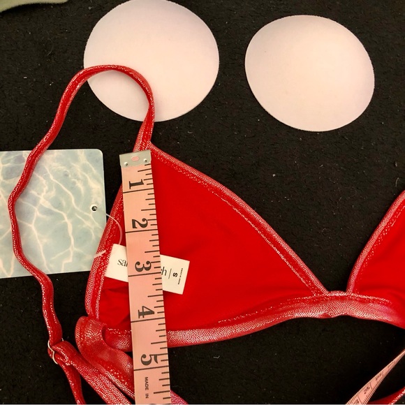 NWT Forever 21 Shimmer Bikini Top w/padding Red - Picture 9 of 9